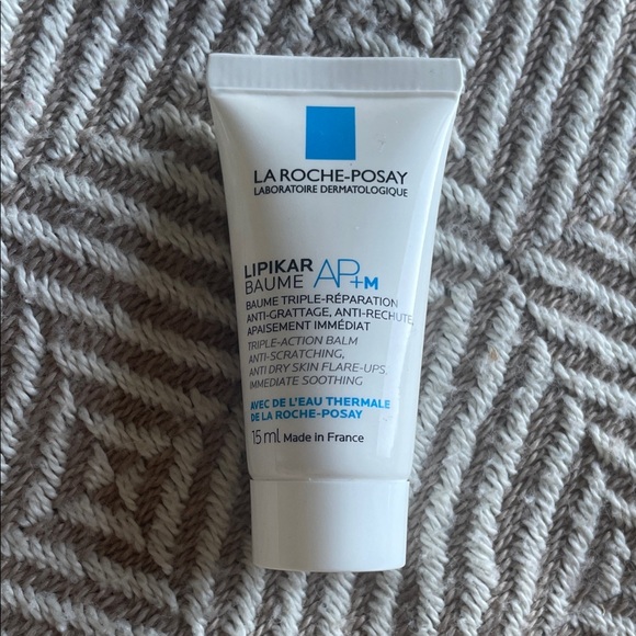 La roche Posay Lipikar Skincare Set - Picture 6 of 9